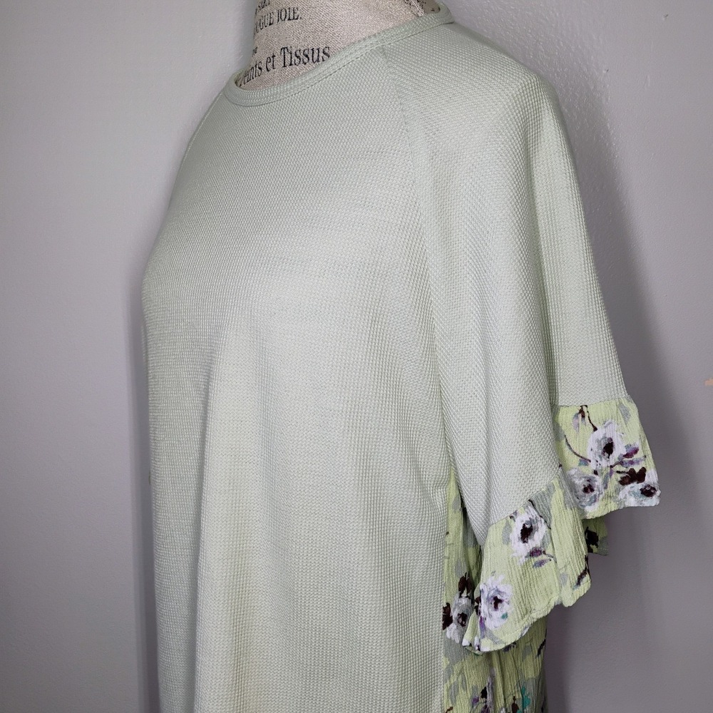 Three Bird Nest Mixed Media Top Womens S Green Waffle Knit Floral Oversized Boho - Picture 2 of 9